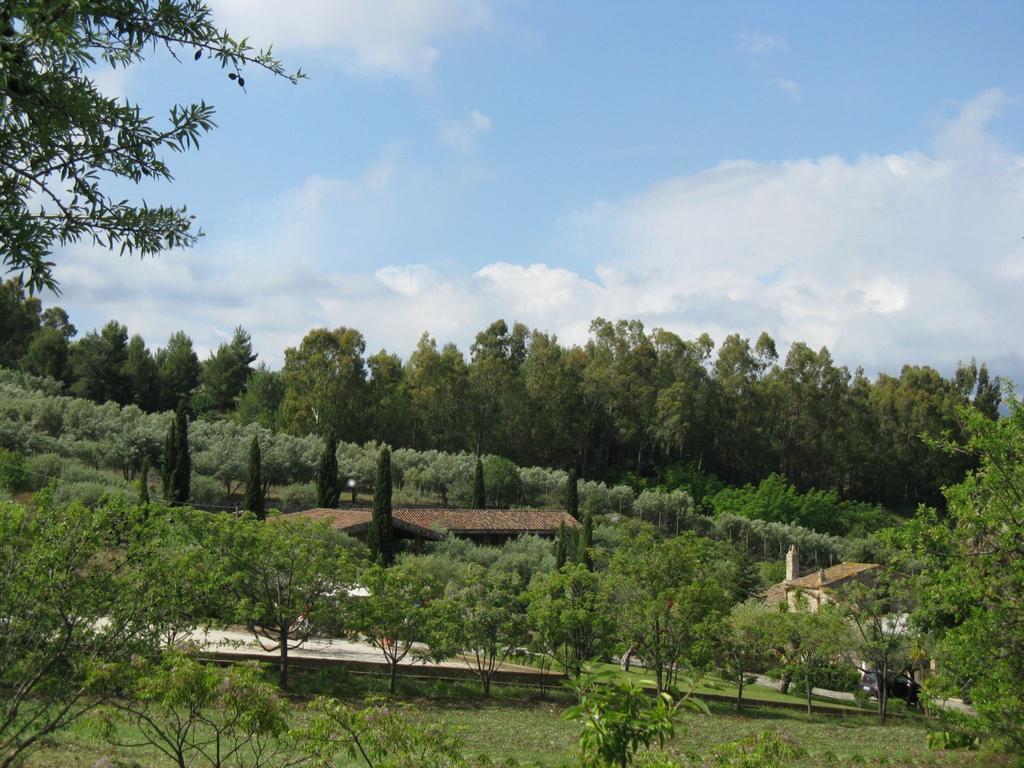 Crapa Licca Villa Ventimiglia di Sicilia Exterior photo